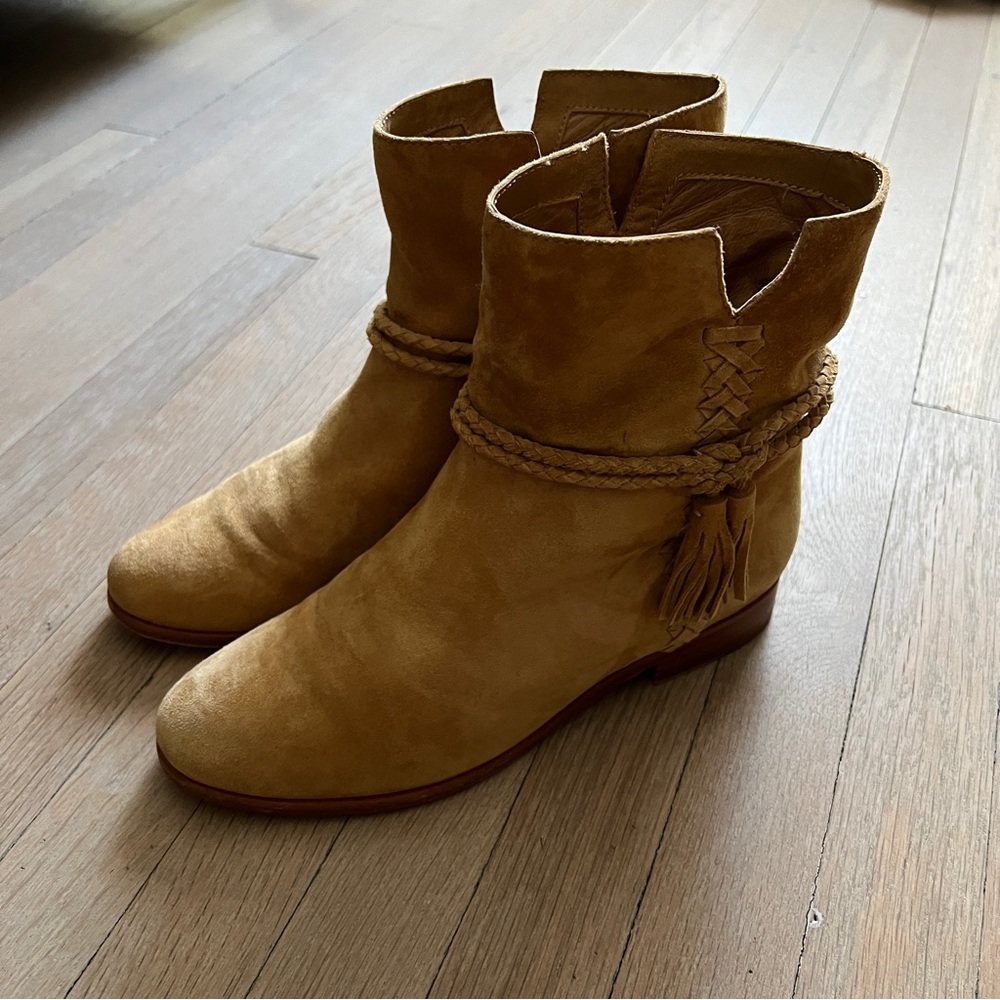 Women's Frye Tan/Camel Suede Ankle Boots